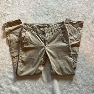 American Eagle kakhi skinny pants